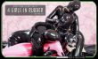 03 4girls in rubber covers 011